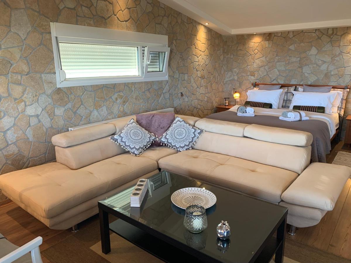 Doormat# Wait 'N Sea, Jacuzzi, Luxury Stone House Apartman Epanomí Kültér fotó