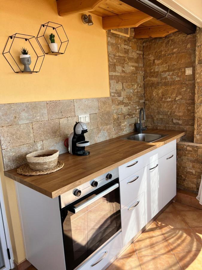 Doormat# Wait 'N Sea, Jacuzzi, Luxury Stone House Apartman Epanomí Kültér fotó