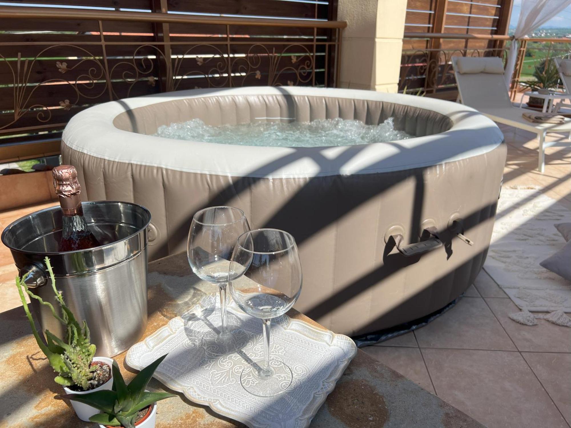 Doormat# Wait 'N Sea, Jacuzzi, Luxury Stone House Apartman Epanomí Kültér fotó